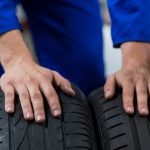 Worauf sollte man die Reifen prüfen